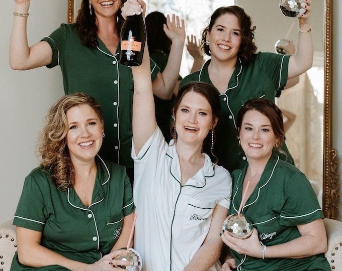 Bridesmaid pajamas set shorts, personalized bridesmaid pajama set, monogrammed bridesmaid pajama pants personalized bridesmaid pjs sets