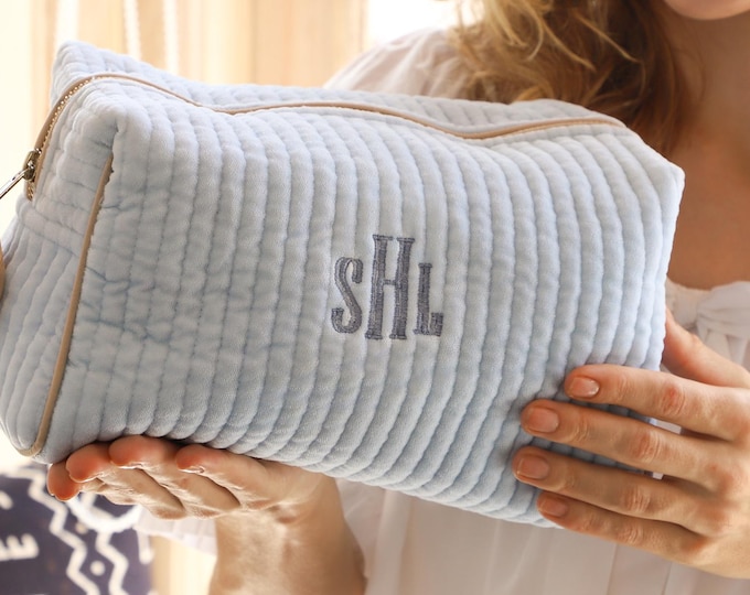 Personalized Velvet Makeup Bag | Custom Name Cosmetic Bag | Quilted Bridesmaid Gift | Embroidered Toiletry Bags | Zipper Travel Pouch