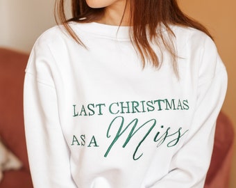 Fiance Christmas Gift for her, Christmas Sweatshirt for Bride,Fiance Crewneck, Gift for Bride to Be, Bridal Shower Gift Personalized