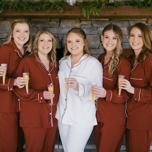 Bridesmaid pjs, bridesmaid pj set, bridesmaid pj, bridesmaid pj shirt, bridesmaid pj pants, bridesmaid pj shorts, bridesmaid pjs sets