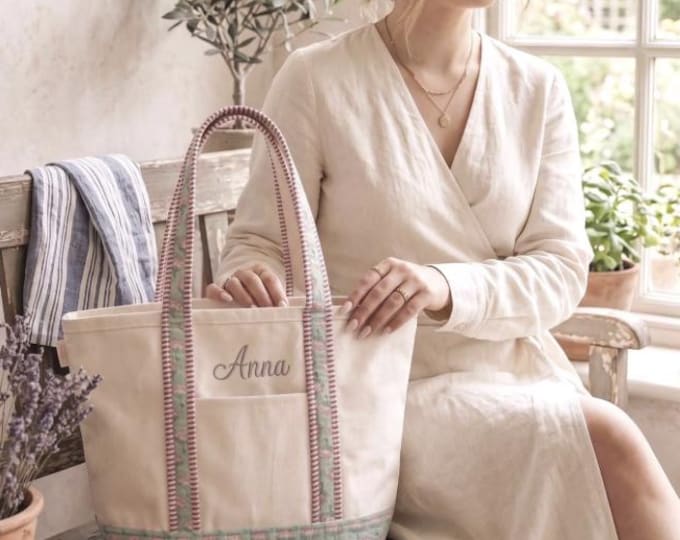 Personalized Christmas Gift | Custom Monogram Canvas Tote Bag | Floral Block Print Everyday Bag | Holiday Gift | Bridesmaid Gift Custom Tote