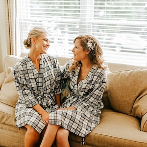 Bridesmaid Flannel Plaid Robe, bridesmaid robes, monogrammed robe, flannel robes, bridal robe,Getting Ready Robes, plaid robes, wedding robe