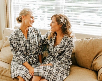 Bridesmaid Flannel Plaid Robe, bridesmaid robes, monogrammed robe, flannel robes, bridal robe,Getting Ready Robes, plaid robes, wedding robe