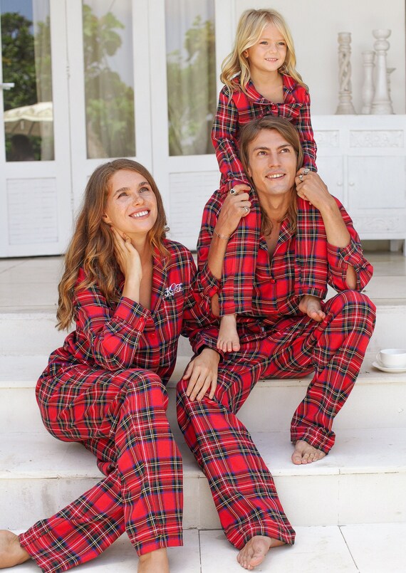 holiday pajamas
