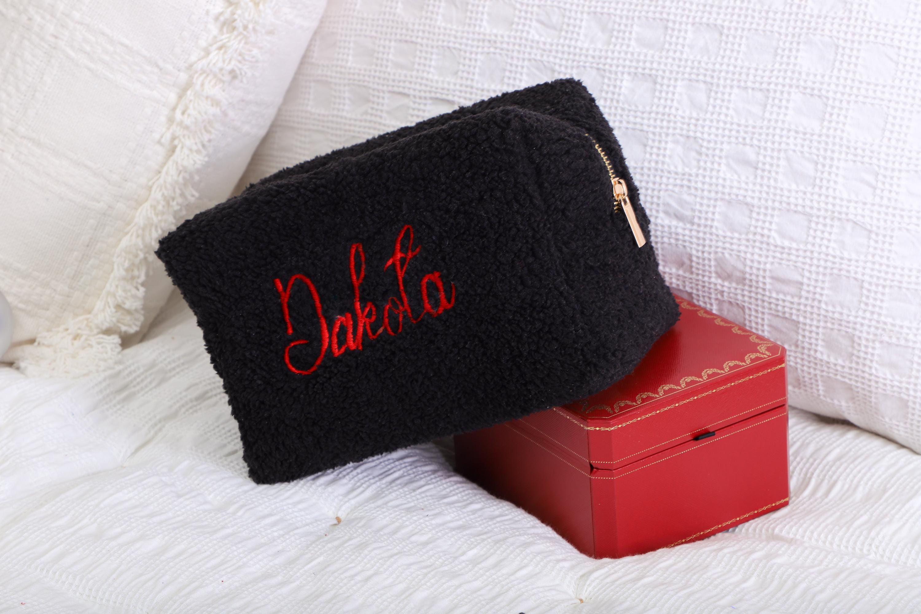 Personalised makeup bag embroidered with initials custom cosmetic bag custom makeup bag name bridesmaid gift bag sage green makeup bag