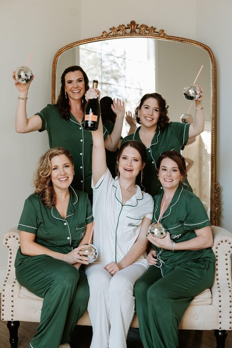 ss weddings Bridesmaid gift pajamas