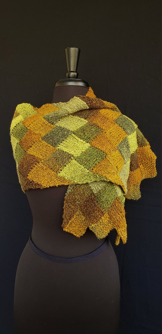 Shawl - Spring Moors -  Entrelac  - Silk and Cotton