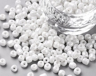 Glass Seed Beads, Opaque Colors Lustered, Round, White, 4mm, Hole: 1.5mm 25g, approx. 400 pieces