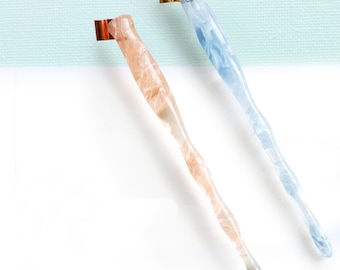 Calligraphy Pen /pink and blue color  Calligraphy /Dip Pen / Pointed Pen / Modern Pointed Pen / Oblique Pen Holder