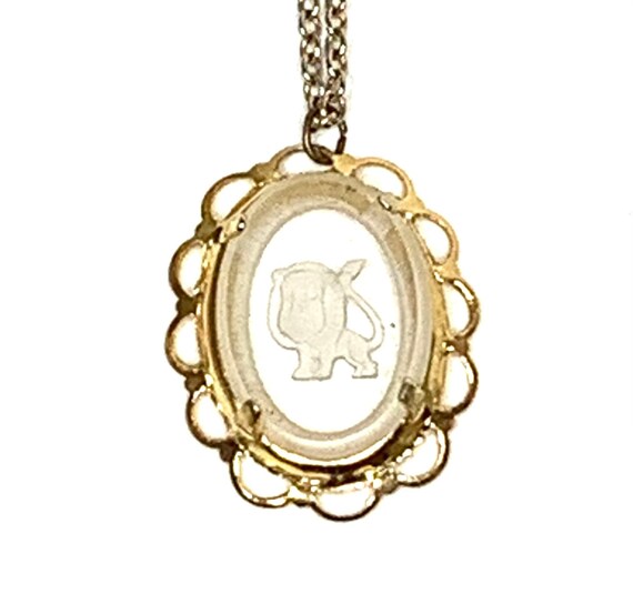 Cameo Jewelry, Vintage Jewelry Necklace - image 2