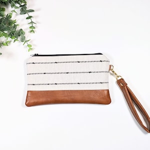 Minimalist Stripe Wristlet: Small Bag, Wristlet Clutch, Bridesmaid Gift, Phone Wristlet