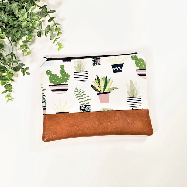 Plant Lover Makeup Bag: Potted Plants/ Travel Pouch/ Vegan Leather