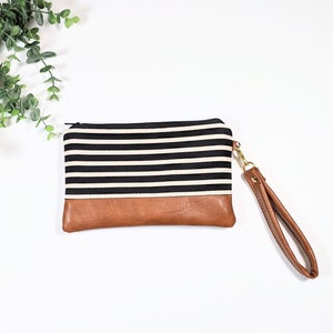Black and White Stripe Wristlet: Small Bag, Wristlet Clutch, Bridesmaid Gift, Phone Wristlet
