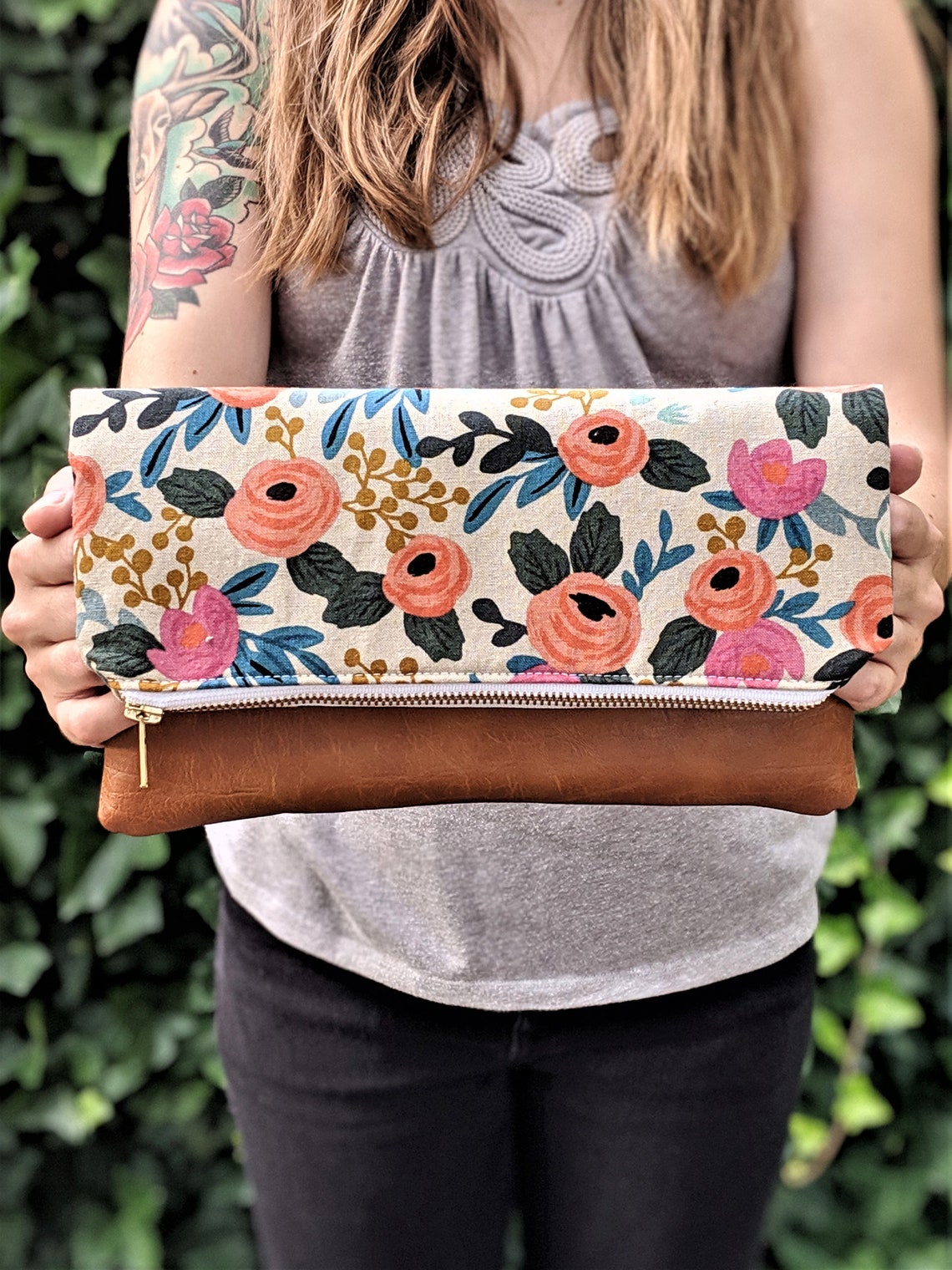 Women’s Wooden Handled Rifle Paper Co. Clutch