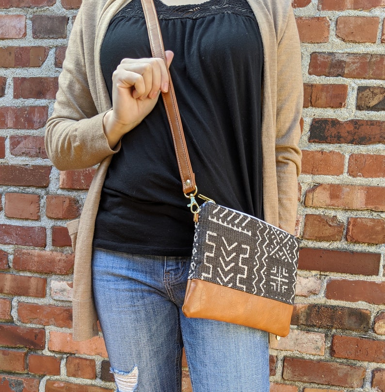 Small Arnica Crossbody Bag