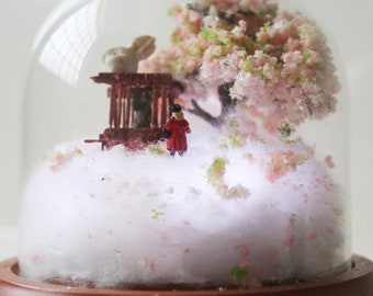 LED-miniatuur circusbeerdiorama: glazen fantasiekoepel