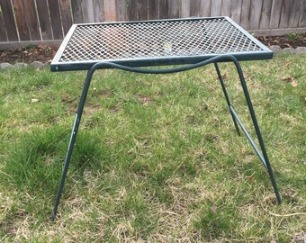 vintage modern woodard side table metal mesh patio furniture salterini - Vintage Wrought Iron Patio Furniture vintage modern woodard side table metal mesh patio furniture salterini - Vintage Wrought Iron Patio Furniture