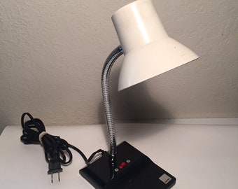 high intensity reading lamp