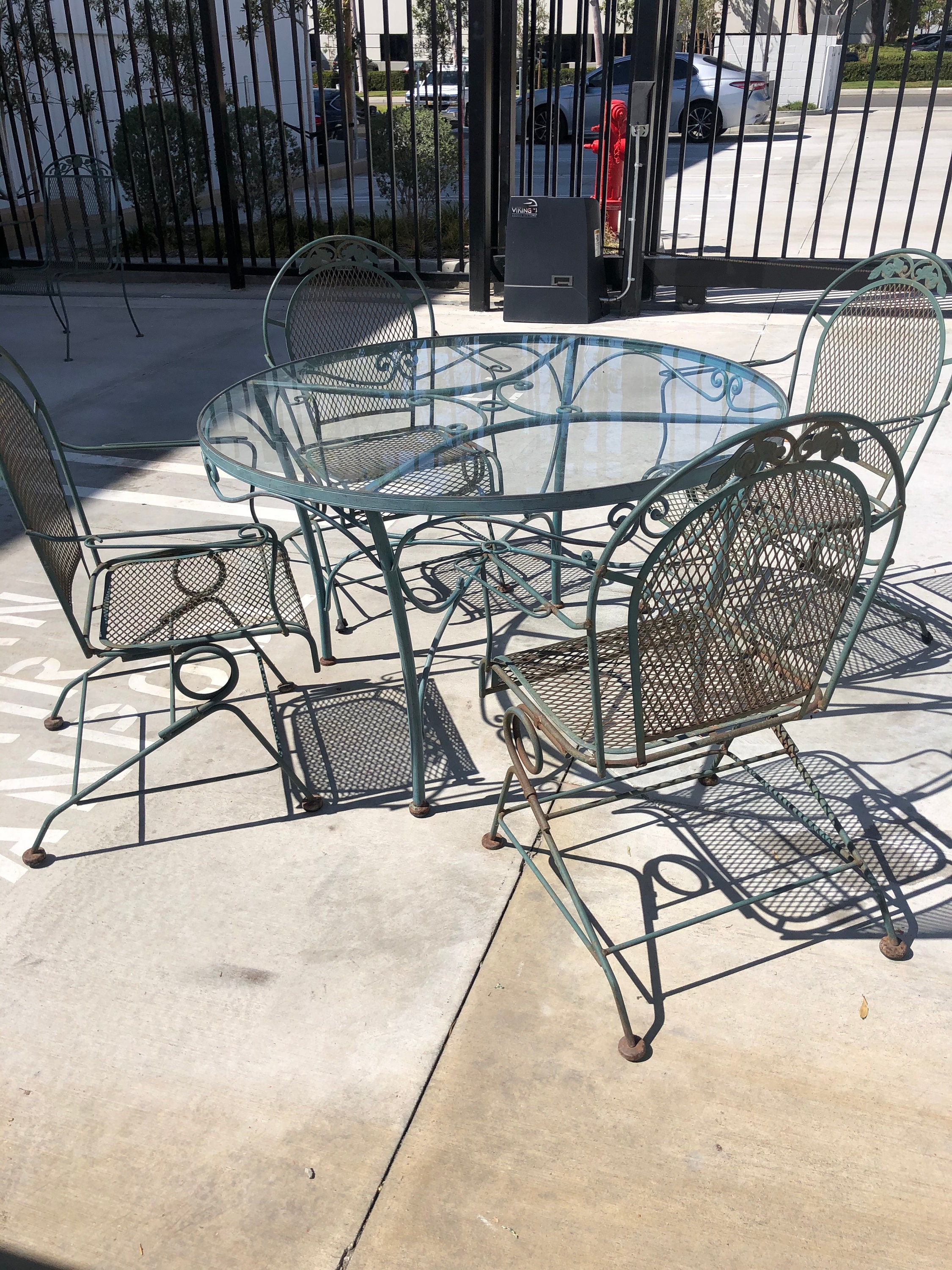 wrought iron bouncy chairs
