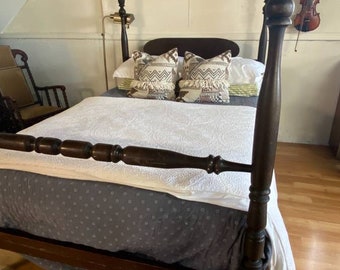 Antique bed cheap with carved pineapples