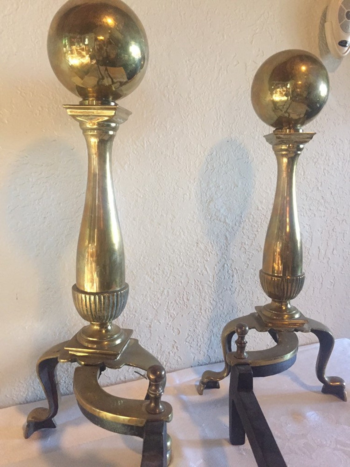 Chenets En Laiton Et Acier Pour Cheminée - Lot De 2 - Vintage, Bon état