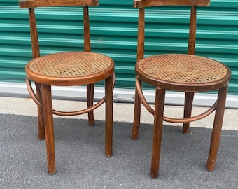 A Pair of Thonet No. 56 Bentwood Chairs; Early 20th Century - Etsy