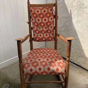 Wooden Mushroom Cap Shaker Rocking Chair