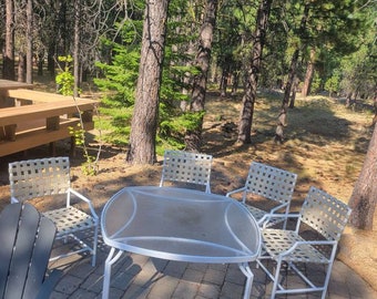 Vintage Tropitone Cantina Dining Set, 4 Patio Arm chairs with Aluminum frames and Vinyl Straps with Textured Acrylic Top Table