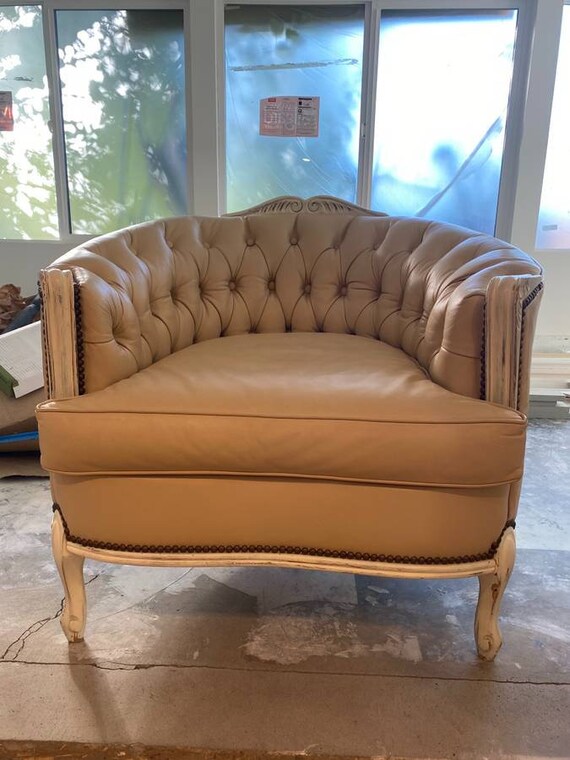 Vintage Shabby Chic French Chesterfield Style Tufted Leather