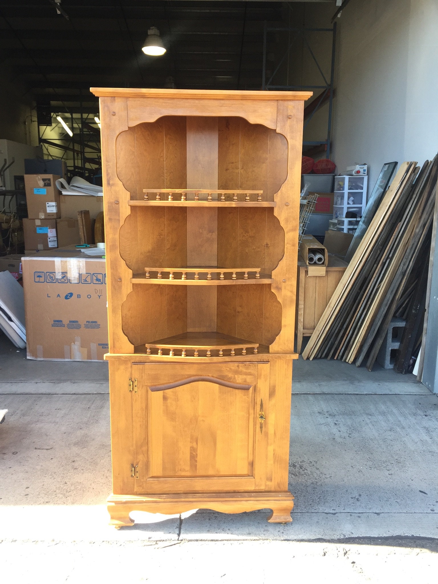 Hollywood Regency Hutch - Etsy