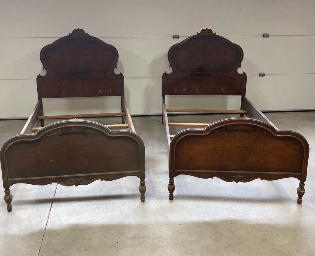 Pair of Antique Mahogany Twin Beds Etsy