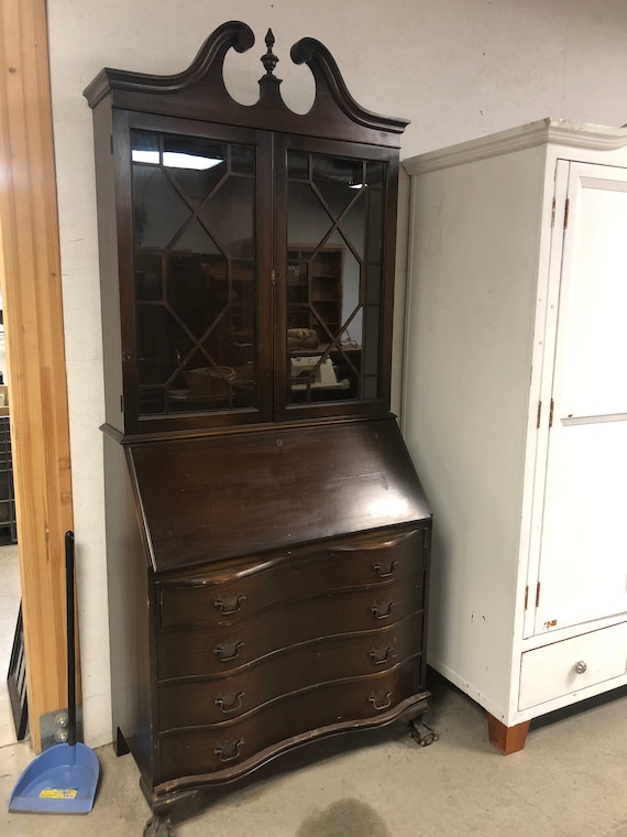Chippendale drop front secretary desk discount