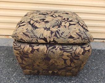 Vladimir Kagan style Mid Century Hollywood Regency Upholstered Ottoman with attached cushion