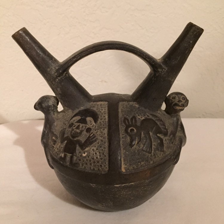 CHIMU-INCA ca 1100 AD Vintage Black Terra-cotta Reproduction Pre-Columbian Blackware Pottery Vessel Peru Inca Vase with Handle