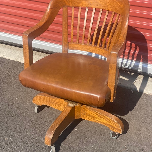 Solid Oak Vintage Banker’s Office Executive Chair Antique Rolling Swivel Bankers Chair, Library Lawyer Castors