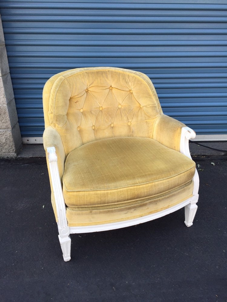 Vintage yellow velvet sale chair