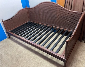 Vintage Chinese Chippendale Tommy Bahama style Cane and Wood Faux Bamboo Twin Daybed, Tropical Furniture