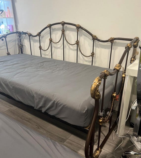 Vintage Wrought Iron Daybed Frame With Rollout Trundle No Mattresses Etsy