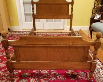 Pair of Vintage Maple Post Twin Beds