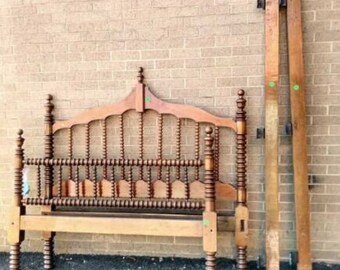 Antique Spindle Spool Bed - Etsy