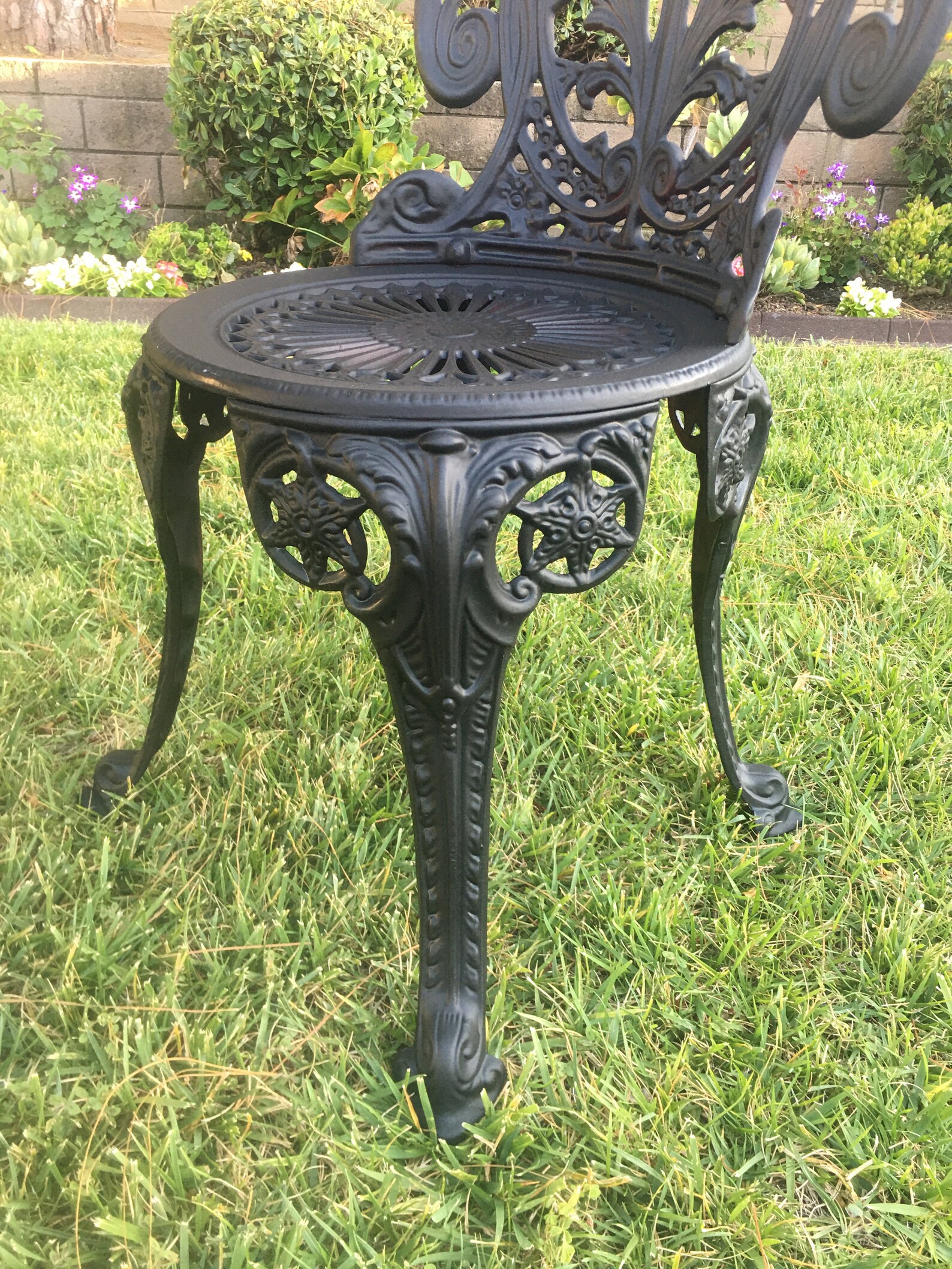 Vintage Cast Aluminum Patio Set 4 Chairs and Dining Table Etsy