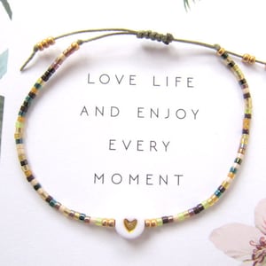 Minimalistische Armband mit karte kleine herz/Freundschaftsbänder, andenken für Freundin, Miyuki Armband ,  Geschenk Valentinstag, Frau