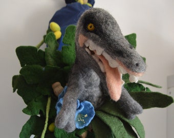 School cone felted T-Rex * later removable* sugar cone / suitable for Step by Step Cloud universe