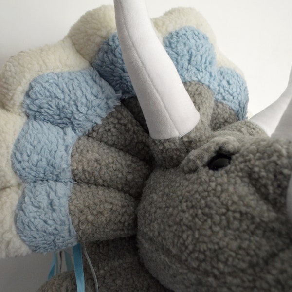 Sac d'école Triceratops dinosaure gris *sac à sucre dino peluche* peut être utilisé comme oreiller