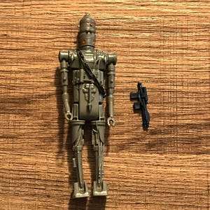 IG-88 Vintage 1980 Kenner Star Wars Action Figure, Bounty Hunter Collectible Toy, Retro Sci-Fi Memorabilia