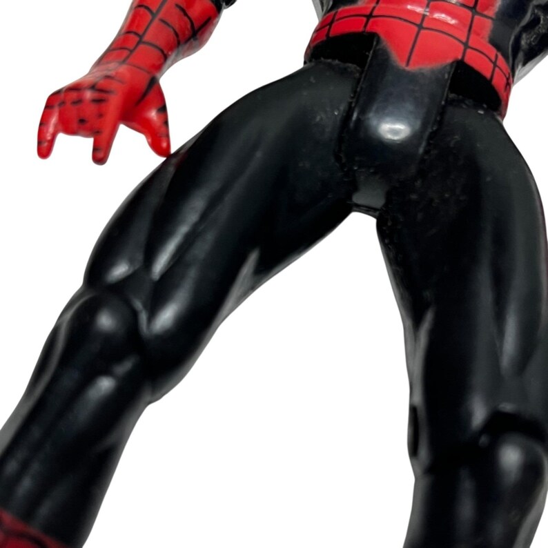 Vintage 1994 Marvel Black & Red SPIDERMAN 5" Action Figure Toy Biz Articulated image 4