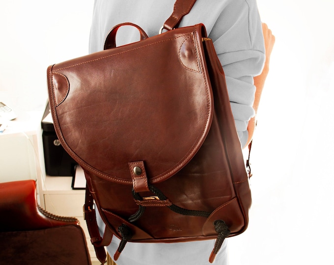 Custom backpacks, Women and men leather weekender, Custom made rucksacks, Leather overnight bag, Weekend backpack, Handmade leather bag