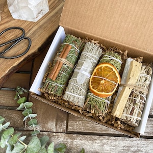 White Sage Alternative Gift Set, Smudge Sticks, Smudge Kit: Juniper, Blue Sage, Yerba Santa, Cedar, Selenite, and Palo Santo Set of 4