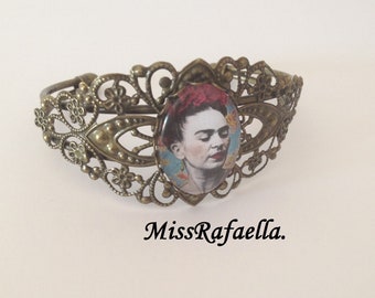 Vintage Frida Khalo bangle.