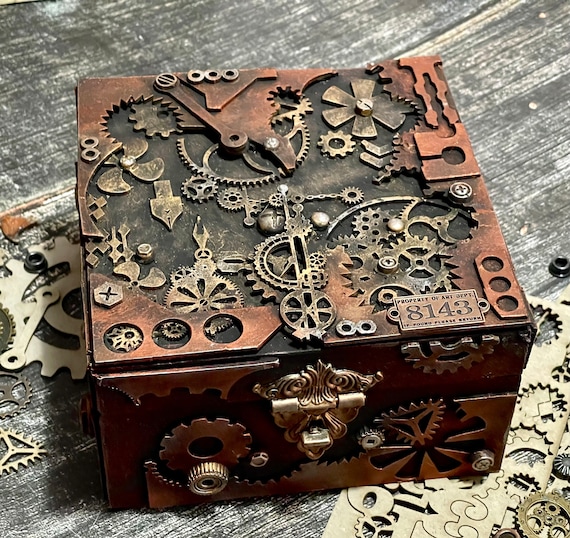 personalised  steampunk Box, Mixed media gift,  Customizable wooden box, steampunk decor, Men steampunk gift, jewelry box, mechanical box